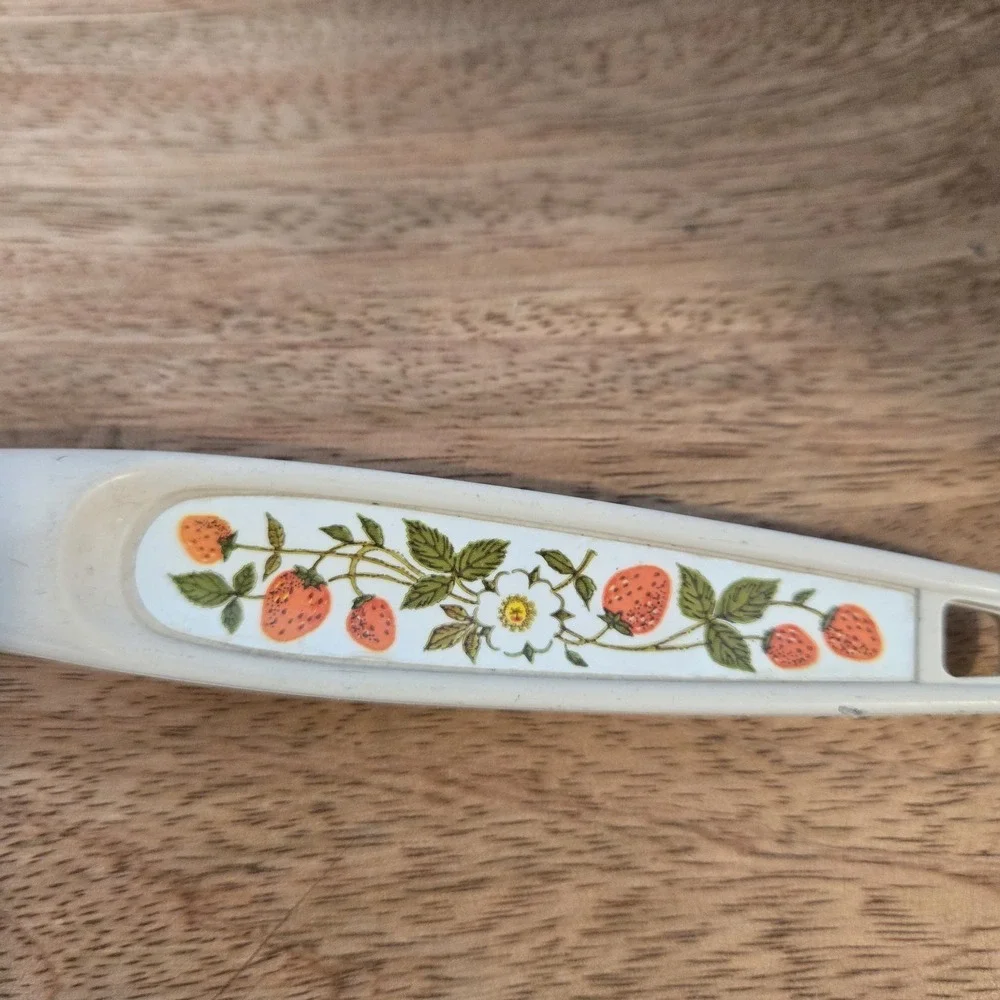 Ekco Vintage Strawberries Chrome Meat Fork